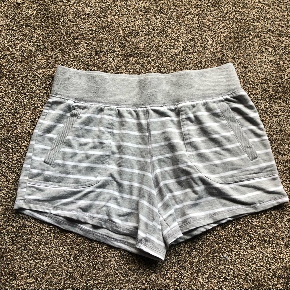 CLEARANCE 4/$15 Athletic Works Striped Exercise Shorts Sz M
